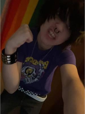 shes so scene oh she love meeeeeeeee  #scene#scenekid#sceneboy#scemo#alt#alternative#rawrxd#myspace#y2k#2000s#fy#feature#altfashion 