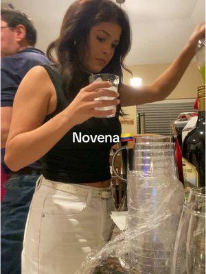 Finally the season of novenas🇨🇴 #colombia #novena #christmasparty #fyp #party #sing #songs #food #whatieatinaday #hispanic #culture #dance #argentina #mexico #traditions 