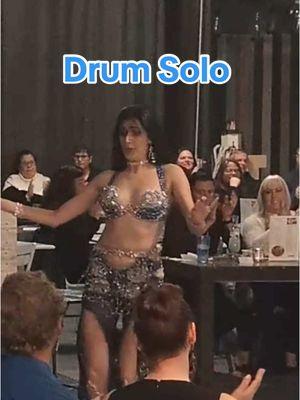 🤪🥁 #bellydance #bellydancer #tiktokbellydance #dance #tiktokdance #raqssharqi  #danzaarabe #tabla #shakira #foryou #foryoupage