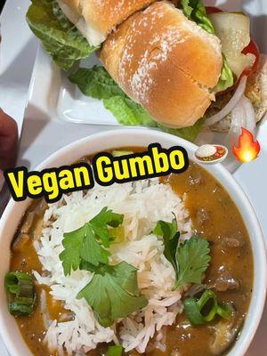 Its been a while since Ive made my gumbo 🍛 seriously so comforting this time of year 🥰 #vegan #veganfood #gumbo #vegangumbo #vegansoulfood #soulfood #privatechef #veganprivatechef #vegancatering #veganhomecooking #homechef 