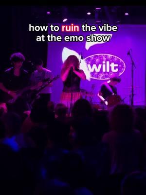 the song is called ‘puberty’ by wilt … this band absolutely cannot catch a vibe #emo #grunge #crowd 