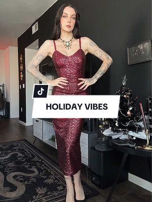 overdressed? who me?! ☠️ 🥀 dress gifted by @Vixen by Micheline Pitt 🖤 #vixenbymichelinepitt #holidayparty #holidaypartyoutfit #sequindress #altgirl #christmaspartyoutfit 