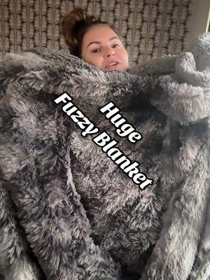 This Blanket Is So WORTH It! #treasurefinds #ttstakeover #SuperBrandDay #ttslevelup #ttsdeals #mademyyear #fuzzyblanket #blanket #oversized #oversizedblanket #weighted #warm #winterweather #gift #giftideas 