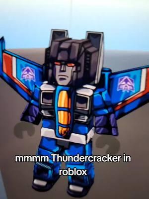 he looks a wee bit off but that's okay #maxicaiman #roblox #transformers #thundercracker 