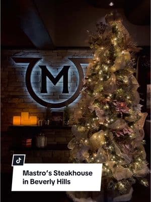 🎄✨ Holiday vibes are in full swing @Mastro’s Restaurants in #BeverlyHills! 🎅🏼  From the best #BoneInRibeye 🍖 in LA to festive treats like the Under the Mistletoe cocktail 🍹 and Holiday Butter Cake 🍰, it’s a feast worthy of the season. 🎁 Don’t even get us started with the Truffle Mac n Cheese 🧀 or those Giant Prawns 🦐🤤!  Who’s ready to celebrate 🎉 with us? #festivefeasting #mastros #mastrossteakhouse #beverlyhillsfood 