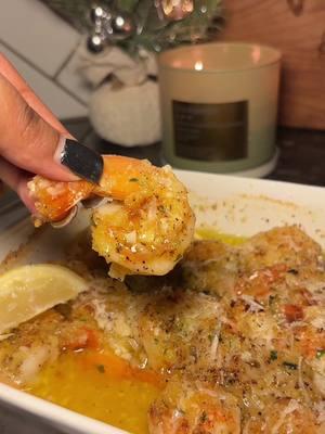 Baked shrimp scampi recipe. Whether you need an easy holiday appetizer or a shrimp dinner idea, please make this shrimp scampi in the oven and thank me later!  INGREDIENTS: Uncooked Jumbo Shrimp (peeled, tail on) Black Pepper (to taste) Garlic Powder (to taste) Onion Powder (to taste) Lemon Pepper (to taste) Salt (to taste) Freshly Grated Parmesan cheese (for topping) For Butter Sauce: Clarified or High quality Irish Butter (@KerrygoldUSA) (melted) Dry White Wine (Pinot Grigio or Chardonnay) Fresh Lemon (juiced) Fresh Garlic Cloves (Minced) Salt (to taste) Black Pepper (to taste) For Breadcrumb Topping: Panko Breadcrumbs Fresh Italian Parsley (chopped) Clarified or High quality Irish Butter (melted) #shrimpscampi #shrimprecipe #EasyRecipes #holidayfood #DinnerIdeas #theremixkitchen 