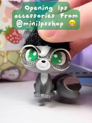 Check out @minilpsshop! I love these accessories sm! :) #littlestpetshop #lps #lpstok #lpstiktok #lpstube #lpsmuser #lpscollector #lpsunboxing #tiktokshopfinds #lpscollection 