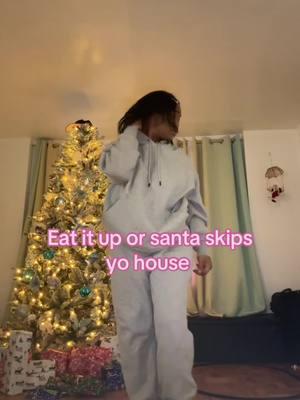 I think im good 😮‍💨🔥 #closecall #eat #this #eatitup #santa #dancewithlani 