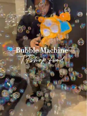 We had so much fun today 🥰🫧 #toyfind #bubblemachine #kidtoys #tiktokshopfind #bubbles #christmastoys #toyideas 