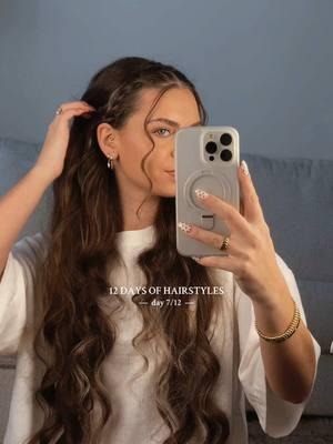 Wanted my hair down but out of my face today ✨🎀🤍 #hairtutorial #halfbackhairstyle #hairstyletutorial #hairinspo #longhairstyle #holidayhairstyle #simplehairstyle #easyhairstyles #fasthairstyle #haircare #hairtok #hairstyleideas 