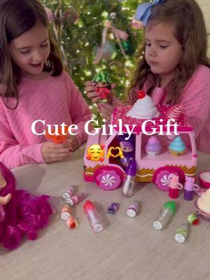 Mixing their love for dolls with makeup 🤩 best girly gift! @Yummiland #Ad #yummiland #yummicrew #lipglossin 