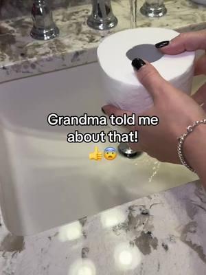 This is the best life hack for the bathroom! save money #homehacks #lifehacks #cleanhome #homehack #hack #grandma #DIY #advice 