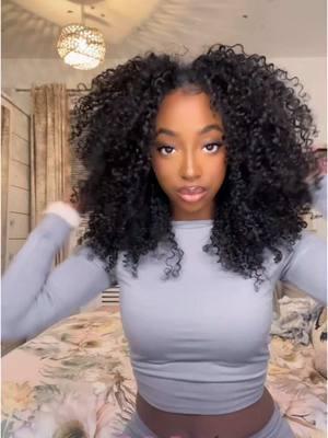 Bomb 😍  I legit thought that was your natural hair! 😍✨ It looks SO good on you! #vpart #wigs #halfwig #hairtok #wigreview #ohmypretty #ohmyprettyhair #HairGoals #fashion  #buymoresavemore #affordable #leaveout   #updohairstyles #updo #christmas2024 #vpartwig #kinkycurly #curlywig #fy @Mya UGC🎀 