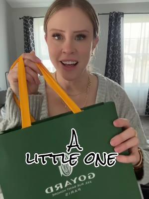 Little and cute. #smallbag #baghaul #unboxing #shoppingreview #xmas2024 #review #affordablefinds #shoppingfinds 