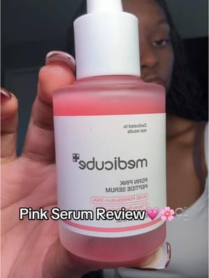 Perfect Christmas gift for people who have senstive skin🎄💗 #sensitiveskin #dryskin #pinkaesthetic #pinkserum #skincareroutine #dryskintips #blackfridaydeals #christmasgiftideas #fyp #trending #viral @medicube 