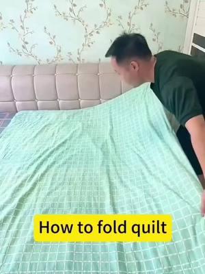 How to fold quilt💕#foldinghacks #quilt #tk #LifeHack #fypシ 