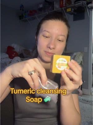 Facial and body soap that smell amazing 🍋‍🟩 🍋 #tumericsoap #tumeric #tumericsoap #TikTokShop #stockingstuffers #giftideas #fyp #cytrus #cleanpores #amvital 