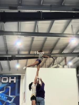 i love it so much #cheer #cheerleading #cheerleader #foryoupageofficiall #foryoupage #foryou #fyp #fy #blowthisup #blowthisupplease #destini i #tiktok 