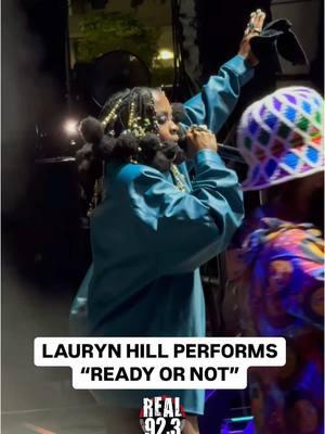 #LaurynHill performed #ReadyOrNot by #Fugees at #RollingLoud and went IN 🔥😮‍💨