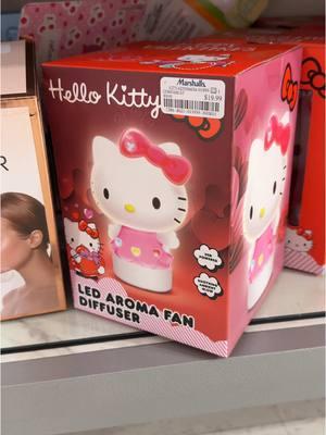 Gift ideas for hello kitty lovers #hellokittylover #giftideasforher #giftideasforkids #girlygifts #hellokittychristmas #sanriogiftideas #spicysofia 