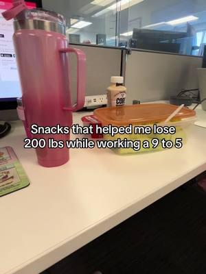 Its not easy being on a weightloss journey during the holidays at an office job😫 at this point im thinking of just throwing in the towel and resuming my weightloss goals for #newyearnewme 😂🤣 the snacks, the daily food, the sweet treats!!😭😭 im eating them all though, ill lose it later😆 #weightlosscheck #weightlossmotivation #beforeandafter #weightlossjouney #losingweight #loseweightwithme #weightlossgoals #weightlosshacksforwomen #weightlossforbeginners #weightlosstipsforwomen #fatlosstips #fatloss #fatlossjourney #losefat #looseweight #perderpeso #weightlossideas #tipsforlosingweight #ketodiet #ketoforbeginners #caloriedeficitmeals #caloriedeficitdiet #caloriedeficit #lowcalorie #lowcalorierecipe #lowcarb #healthysnack #healthysnackideas #healthyrecipes #healthyfood #snacking #transformyourbody #weightlosscoach 