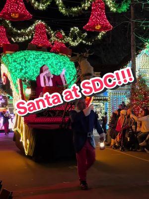 You aren’t gonna believe who I met last night @Silver Dollar City! The man himself. 🎅🏻 He pointed right at me, so….I must have made the nice list. #santaclaus #sdc #christmas #silverdollarcity #nice #naughty