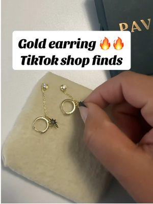 Beautiful earrings from pavoi #goldearrings #gold #jelwery #fypシ #womenjewelry #accessories #TikTokShopHolidayHaul #tiktokshopfinds 