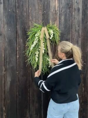 Introducing our latest and perfect transitional wreath from winter to spring, Bianca! ❄️🌿 – and honestly, you could leave it up year-round! Its natural greenery and soft accents bring timeless charm to any space. Simple, versatile, and oh-so-beautiful! 🤍 Guys, this would make the perfect gift for her no matter the occasion.  #yearrounddecor #transitionalwreath #rusticelegance #barrelofwreaths #timelesshomedecor #wreath #doorwreath #farmhousewreath #homedecor #farmhousedecor #decor #SmallBusiness #shopsmall #valentinesdaygift #giftsforher