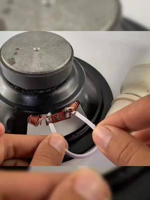 Free electricity from magnet#generator #magnet #freeelectricity #electricity #freeenergy #energy 