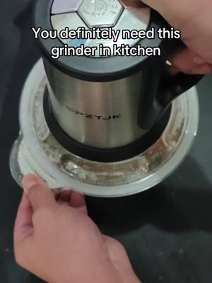 You definitely need this electric grinder in your kitchen,it can grind any foods,meats,vegetables,fruits and dough #foodgrinder #electricgrinder #grinder #meatgrinder #grindermachine #foodprocessor #tiktokmademebuyit #kitchengadgets 