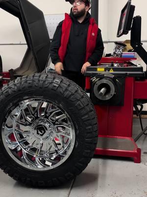 New Guy On The Job #spo #smoothperformanceoffroad #offroad #trucksoftiktok #wheelshop #wheels #funny #relatable #funnyvideos #funnyvideo 