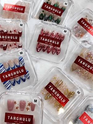 💅🏻TANGHULU Christmas Nails available online and in-store✨time to sweeten up your holiday~🍬 10 min put on | last 3 weeks  | Reusable♻️ 💕let us glam up your nails for Christmas!💖 #TanghuluNails #ChristmasCollection #GiftIdeas #HolidayNails #PressOnNails #NailArt #holidayglam #arcrylicnails #ChristmasSale #HolidayGlam #NailAddict #PerfectGift 