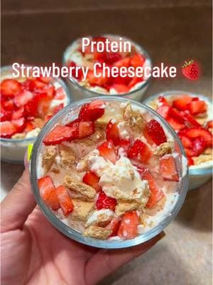 Dessert season is in full swing during the holidays! So this protein strawberry cheesecake is the perfect way to satisfying your sweet tooth and hitting those goals💪 - - 🎥 via: @MOLLIE 🍒  Check out their page for more amazing recipes^! - - Full list of ingredients and macros at the end of the vid! - - #dessert #protein #healthy #health #healthfood #cheesecake #strawberry #proteincheesecake #sweet #treat #fitness #journey #fyp #foryoupage 