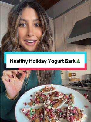 FULL recipe is on my blog at Proteinsnackqueen.com! Link in bio!  This holiday yogurt bark is SUCH a fabulous and festive healthy sweet treat! Its so easy to prepare and such a great snack to have stored in the freezer for an after dinner protein sweet treat. I’m using @cleansimpleeats eggnog flavored protein which is my #1 favorite flavor (and I don’t even like egg nog!) that I buy bags to last me the whole year 😂 P.S-use code PROTEINSNACKQUEEN for $$$ off your order!  This recipe is fully customizable so you can make it your own by swapping ingredients! It’s also so fun to make with kids!  Makes about 8 servings!  Calories: 70 Protein: 9g Carbs: 8g Fat: 0g  If you try it, you’ll have to let me know!  #holidaytreat #christmasrecipe #highprotein #proteinsnack #holidaybark#CapCut 