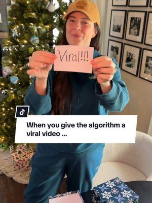 Love when that happens 😂  You can grab my free viral video guide to learn my easy 4 part viral video formula! #tiktokcoach #contentcreator #contentcoaching #contentcreationtips #tiktokcoaching #entrepreneur #contentcoach 