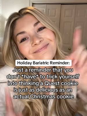 Are you forcing yourself to eat the “healthier option” but it’s only leaving you unsatisfied and wanting the real deal even more? 👀⁣ ⁣ I know the holidays can be tricky and overwhelming!⁣ ⁣ First, I just want to remind you that you have to do what’s best for 𝘆𝗼𝘂!⁣ ⁣ You don’t have to eat something just because it’s “sugar free” or “high in protein”⁣😬⁣ ⁣ Yes, if you’re newly post-op there is a time and a place for treats⁣ ⁣ Yes, if you are highly sensitive to sugar you should avoid it⁣ ⁣ Yes, if you feel introducing something would be triggering than I don’t recommend it⁣ ⁣ But, if you’re forcing yourself to eat all of these fake treats and find yourself not satisfied.. then I don’t recommend continuing this pattern!⁣ ⁣ You can enjoy treats AND still be intentional⁣ ⁣ You can enjoy treats AND still hit your nutrition goals⁣ ⁣ You can enjoy treats AND still hit your weight loss goals without feeling restricted! ⁣ ⁣ In my coaching program I teach you exactly this! How to meet your bodies basic (physical) needs while still honoring those fun foods and treats at times too! 🙌🏼⁣ ⁣ 𝗜𝗳 𝘆𝗼𝘂 𝗮𝗿𝗲 𝘁𝗿𝘆𝗶𝗻𝗴 𝘁𝗼 𝗳𝗶𝗻𝗱 𝗯𝗮𝗹𝗮𝗻𝗰𝗲 𝗮𝗻𝗱 𝗹𝗼𝘀𝗲 𝘄𝗲𝗶𝗴𝗵𝘁 𝗶𝗻 𝗮 𝘀𝘂𝘀𝘁𝗮𝗶𝗻𝗮𝗯𝗹𝗲 𝘄𝗮𝘆, 𝗜 𝗮𝗺 𝗰𝘂𝗿𝗿𝗲𝗻𝘁𝗹𝘆 𝗲𝗻𝗿𝗼𝗹𝗹𝗶𝗻𝗴 𝗻𝗲𝘄 𝗰𝗹𝗶𝗲𝗻𝘁𝘀.  ✨𝗖𝗼𝗺𝗺𝗲𝗻𝘁 “𝗮𝗰𝗮𝗱𝗲𝗺𝘆” 𝗯𝗲𝗹𝗼𝘄 𝘁𝗼 𝗹𝗲𝗮𝗿𝗻 𝗺𝗼𝗿𝗲!✨ #vsgsupport #rnysupport #gastricsleevesurgery #gastricsleevejourney #gastricbypassjourney #sleevegastrectomy #wlsdiet #wlsnutritionist #bariatricdietitian #duodenalswitchsurgery #duodenalswitch 