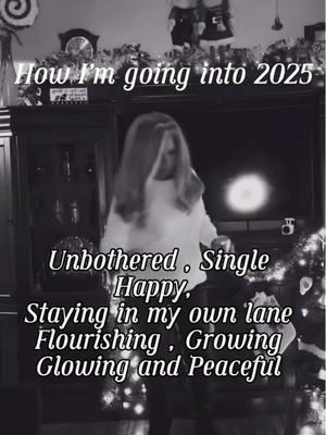 2025 NEW BEGINNINGS #newyear #newyou #newbeginnings #positivity #Love #growth #GlowUp #dancing #fyp 