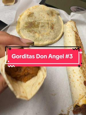 🦂🤤 como si estuviera en mi Stgo Papasq. #gorditas #gorditasdonangel #chicagofood #chicagorestaurants #quecomer #gorditasdemaiz 