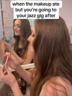 RAHHHHH I LOVE GIGMAS 🗣️🎄🎺🎷💰🤑 #femalejazzmusician #womeninjazz #jazzwithoutpatriarchy #jazz #jazztok #jazztiktok #jazzmusician #bass #bassist #bassplayer #femalejazzbassist #femalebassplayer #femalebassist #fy #fyp #foryou #foryoupage #xyzabc 