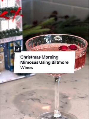 Try this cocktail for your Christmas brunch 🎄🥂 using Biltmore Estate’s Blanc de Blancs sparkling wine  #DidYouKnow Biltmore has its own vineyards in Asheville, and produces about 150,000 cases of wine annually? #Biltmore #BiltmoreWines #Winery 