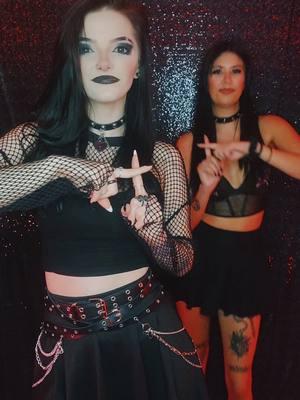 Please enjoy some chaos content with the beautiful @Sky while my Christmas cosplays are loading 🖤 #OOC#OutOfCosplay#Goth#GothGirl#Alt#AltGirl#Alternative#AlternativeGirl#DaDip#FYP 