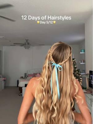 double twist, half up down🌟🩵  #12daysofhairstyles #hairtutorial #hairstyles #cutehairstyles #heatlesshair #heatlesshairstyle #halfuphalfdownhairstyle #longhair #blonde #easyhairstyles #hairroutine #haircare #explore #explorepage #Lifestyle #contentcreator #braidedhairstyles #frenchtwist #curls #curledhair #twistedhairstyle #pigtails #twistedpigtails 