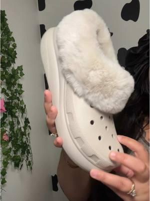 #crocs #furcrocs #furevercrushcrocs #tiktokmademebuylt #TTSDelightNow #tiktokshopfinds #GiftGuide #TikTokShopHolidayHaul #SpotlightFinds #CreatorBoostCamp #HolidayHaulPawfectPicks 