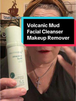 Dry skin? Need to repair your skin? Then you need Volcanic Mud! Deep facial cleansing and makeup remover! #facialcleansing #cleansing #makeupremoval #itchyskin #fyp 