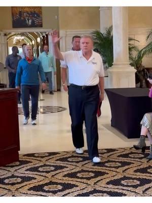 Your next President, President-Elect Donald J Trump, today at the beautiful Trump International Golf Club Palm Beach!! TRUMP-VANCE 2024! #MAGA #donaldtrump #trump2024 #palmbeach #florida @realdonaldtrump @teamtrump @trumpwarroom @trumpgolfpalmbeach @trumpgolf @whitehouse45 📸: @borgnalautaro 🇺🇸☀️⛳️🌴