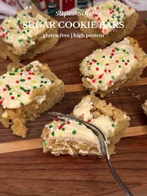 Full detailed recipes can always be found on my blog (linked in bio) ❤️ https://cookingkatielady.com  Christmas Protein Sugar Cookie Bars 🎄🎁  gluten free | grain free | high protein | low carb There are not enough words to describe how good these are 😍 ❤️Be sure to like and save this recipe & follow @cookingkatielady for more easy and healthy recipes  👩🏻‍🍳INGREDIENTS: For the base: 2 cups organic almond flour 30g @truvani organic vanilla protein powder ( ❤️ Code KATIE20 for 20% off) 1/3 cup monk fruit 1 1/2 tsp baking powder 1/4 tsp salt 🧂  4 tbsp organic coconut oil (softened) 4 tbsp Greek yogurt (plain, nonfat) 2 organic eggs 🥚  1 tsp vanilla extract For the frosting: 4 oz. organic cream cheese (softened) 15g organic vanilla protein sprinkle of monk fruit sweetener 1/4 tsp vanilla extract 2-3 tsp unsweetened almond milk 🥛  👩🏻‍🍳INSTRUCTIONS: Preheat your oven to 325°F and line a square baking dish with parchment paper. Whisk the almond flour, protein, monk fruit, baking powder, & salt. Add in the eggs, coconut oil, Greek yogurt & vanilla. Mix until smooth. Spread the batter evenly in your baking dish. Bake 20 to 25 minutes. Cool completely. In the meantime, make your frosting. In a small bowl, combine the softened cream cheese, protein powder, vanilla extract, and a few tsp of almond milk as needed until you get your desired frosting consistency. Spread the frosting over the cooled bars. Slice into 16 squares. Refrigerate for at least 30 minutes & enjoy! Approx. macros per bar: 148 calories 12g fat 4g carbs (2 net) 7g protein #sugarcookies #christmasrecipes #holidayrecipes #proteinbars #holidaybaking #christmasdessert #easyholidaydesserts #glutenfree 