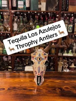 Tequila Los Azulejos Edición Trophy Head Antlers Añejo es La nueva adición al museo de tequila en Las Vegas Nevada ! #tequilerodecorazon #tequilacollectors #tequila #paratiiiiii #1 #trofeo #artesanos #sinaditivos #recomendaciones #lasvegastequilamuseum @Tequila Azulejos 