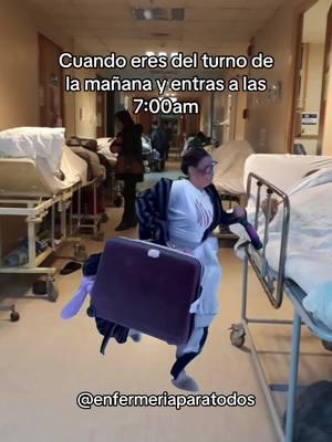 #CapCut Cuando eres del turno de la mañana y entras a las 7:00am 🤣😅🏥🚨  #enfermeriaparatodos #enfermeria #enfermeriatiktok #hospitallife #humorenfermero #humorenfermero 