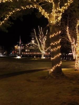 Meredith NH xmas2024 . #lakewinnipesaukee #meredithnh #newhampshire #christmas #fyp 