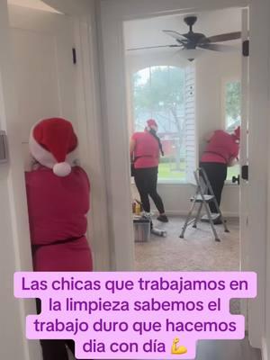 Las chicas que trabajamos en la limpieza saben el trabajo duro que hacemos dia con dia💪#parati #trabajo #trabajoenequipo #usa🇺🇸 #company #casa #limpiezadecasa #postconstructioncleaning #texas #california #servicio #compania #mexico #trabajando #norendirse #norendirseeslamision #california #houston 